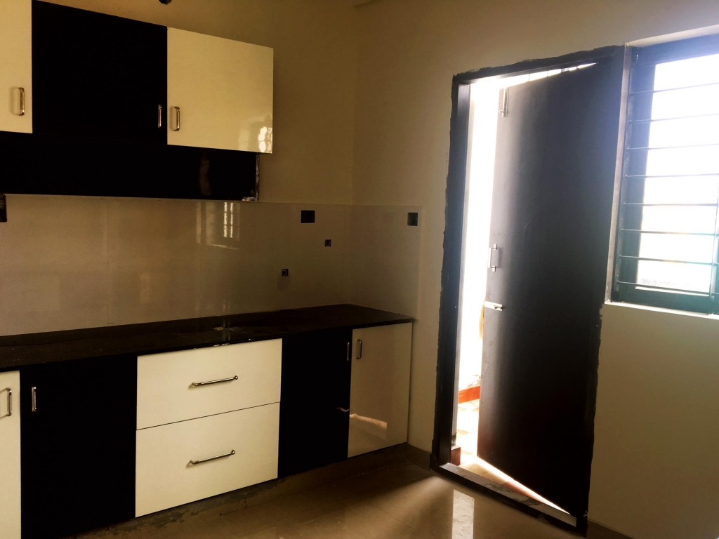 govianu-crescent-014